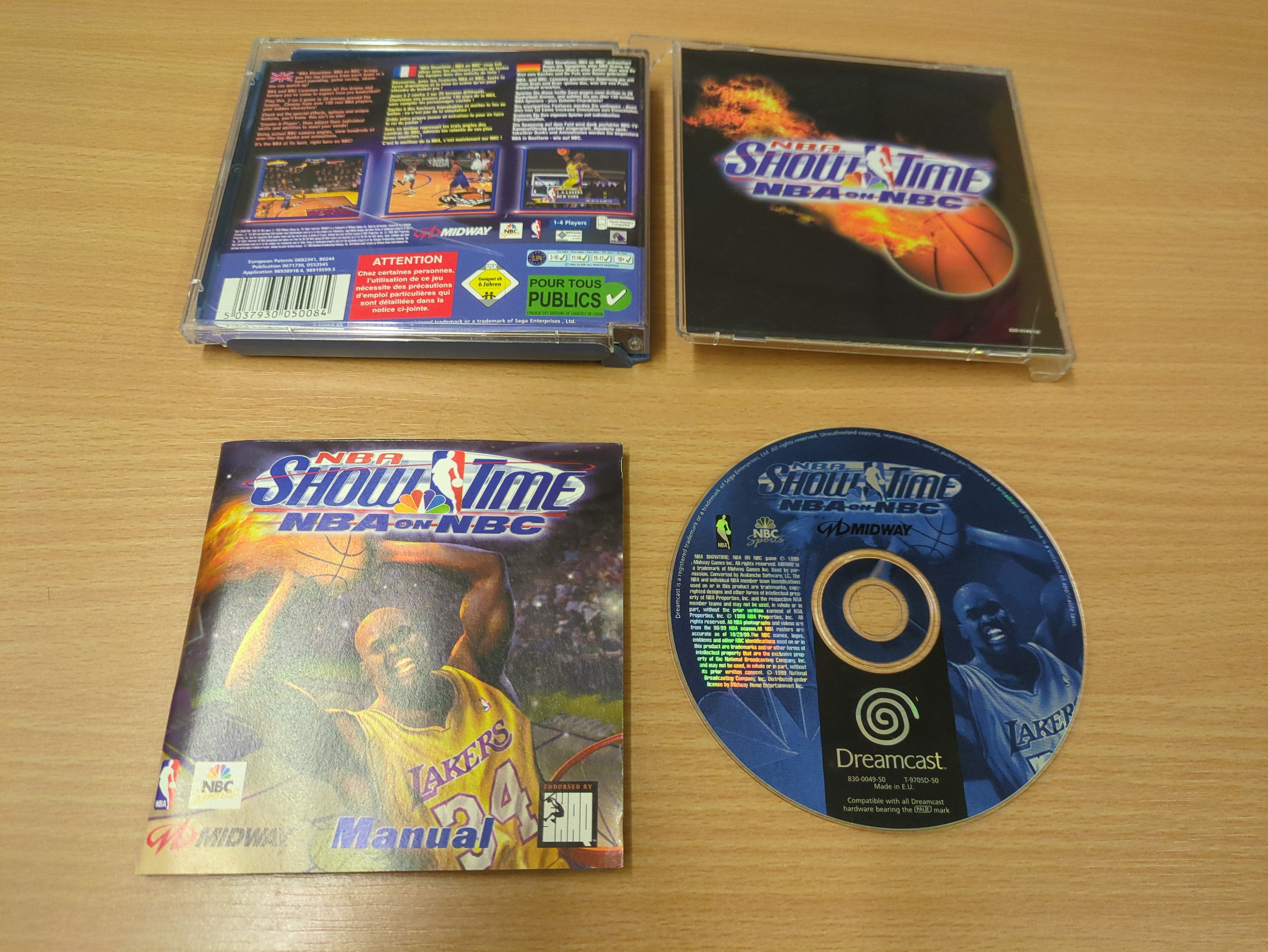 NBA Showtime: NBA on NBC Sega Dreamcast game NBA Showtime: NBA on NBC Sega Dreamcast game